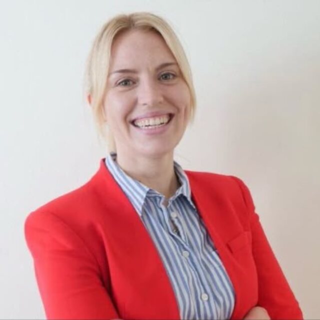 Claire Poppelwell-Scevak
